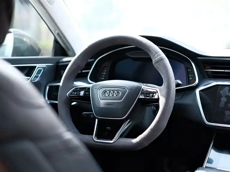 Audi A7 2019 55 TFSI quattro Dynamic Type фото 4