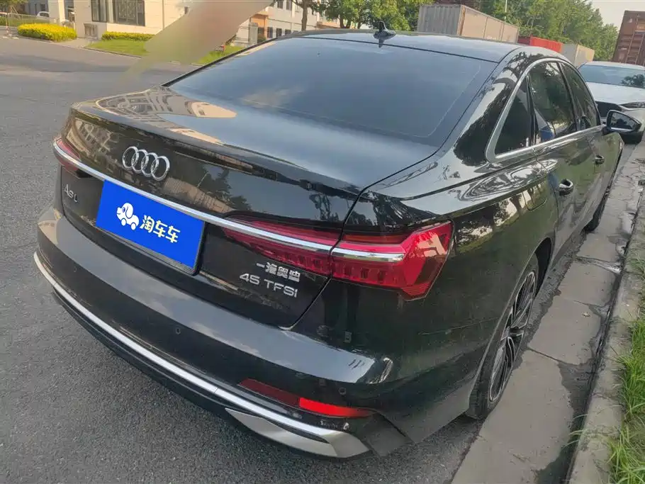 Audi A6L 2023 Facelift 45 TFSI Premium Dynamic фото 3