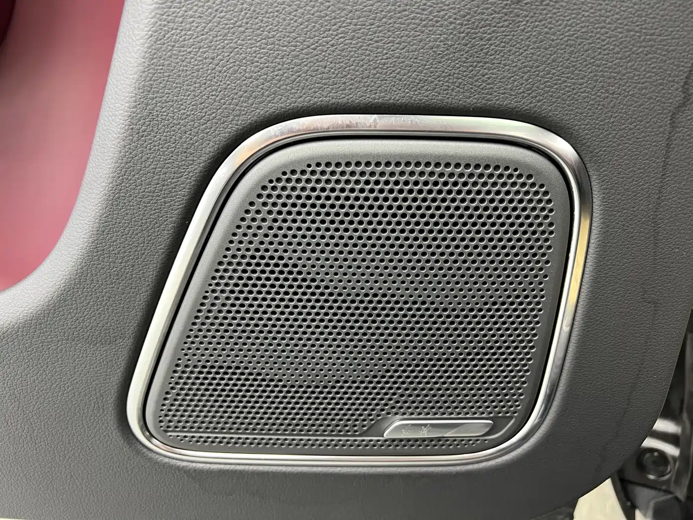 Hongqi E-HS9 2023 2022 690km Qi Xiang Edition (6-seater)