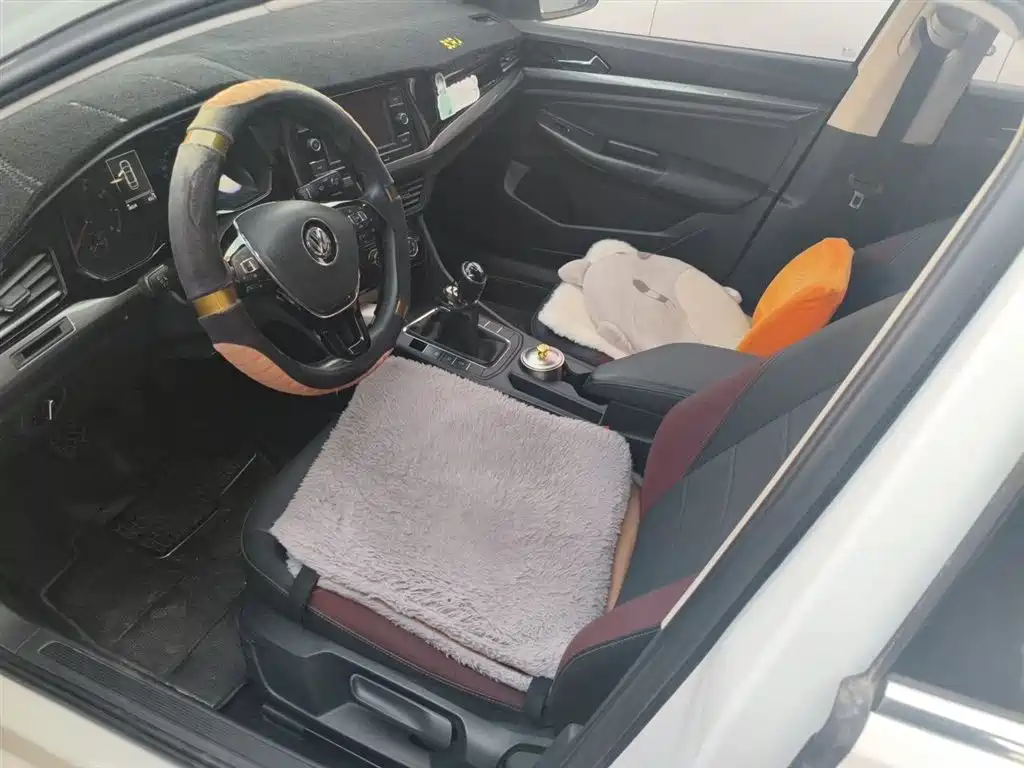 Volkswagen Bora 2020 1.5L Manual Comfort фото 12