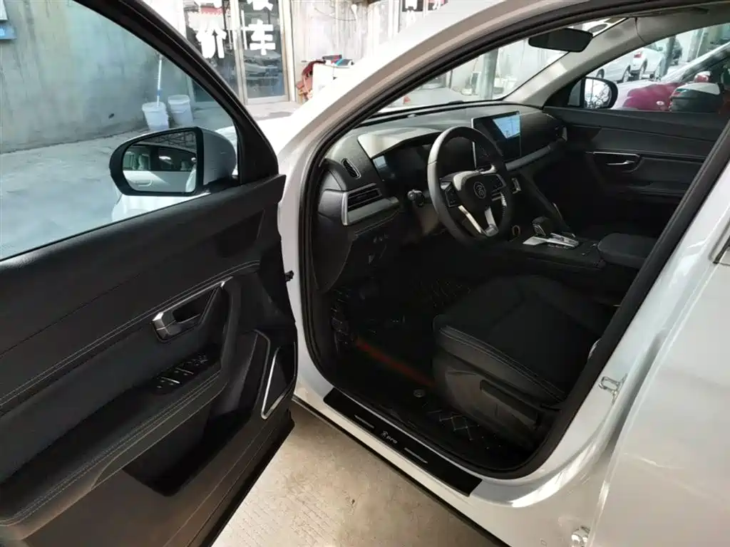 BYD Song Pro 2019 1.5T Automatic Elite фото 16