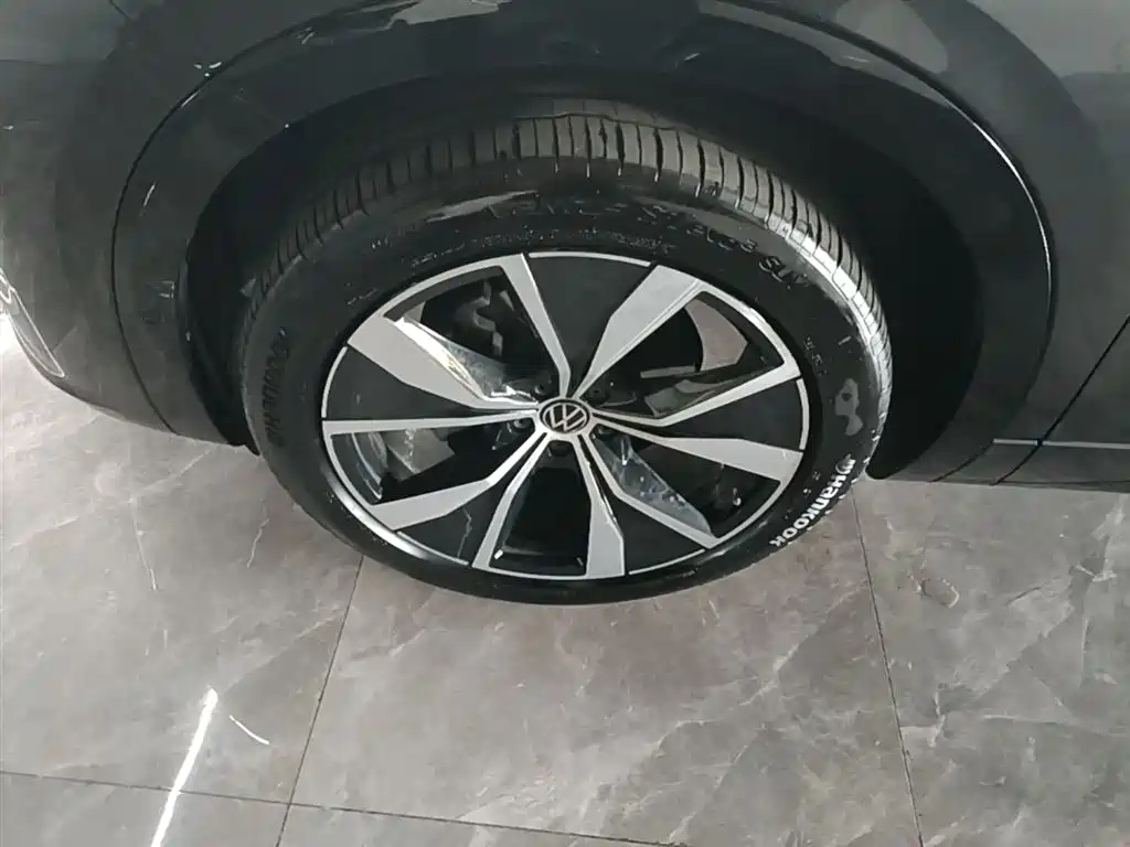 Volkswagen Talagon 2024 380TSI 4WD R-Line Parade Shared Edition фото 23