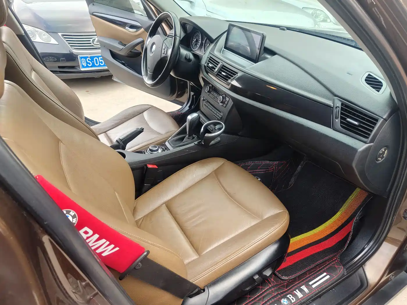 BMW X1 (Import) 2010 xDrive25i фото 22