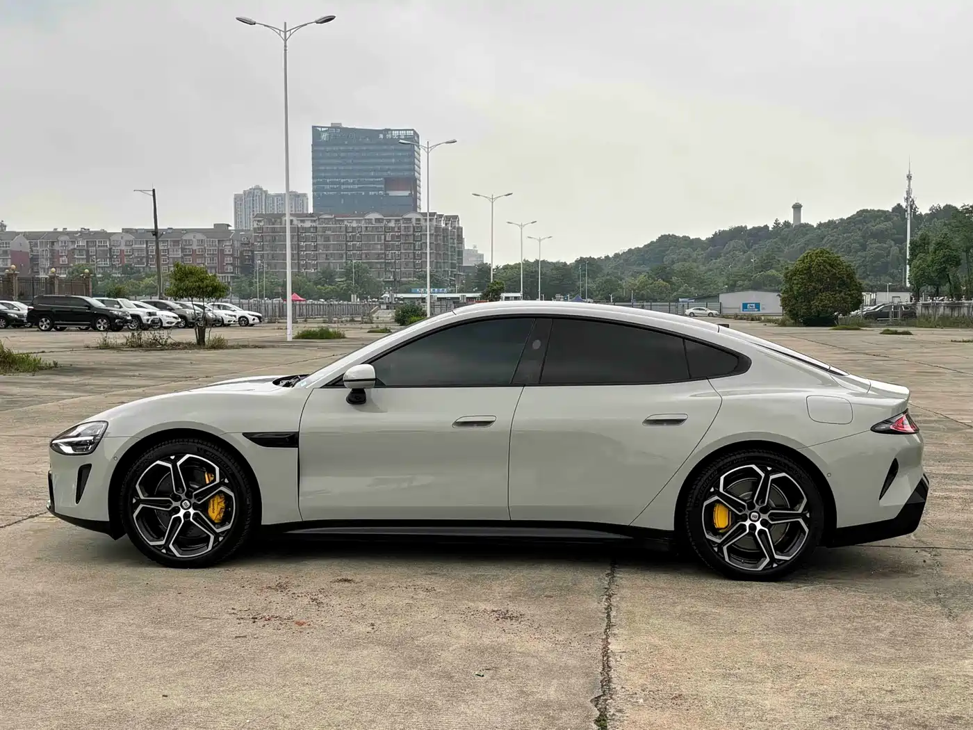 Xiaomi Auto Xiaomi SU7 2024 RWD Standard Founder's Edition фото 8