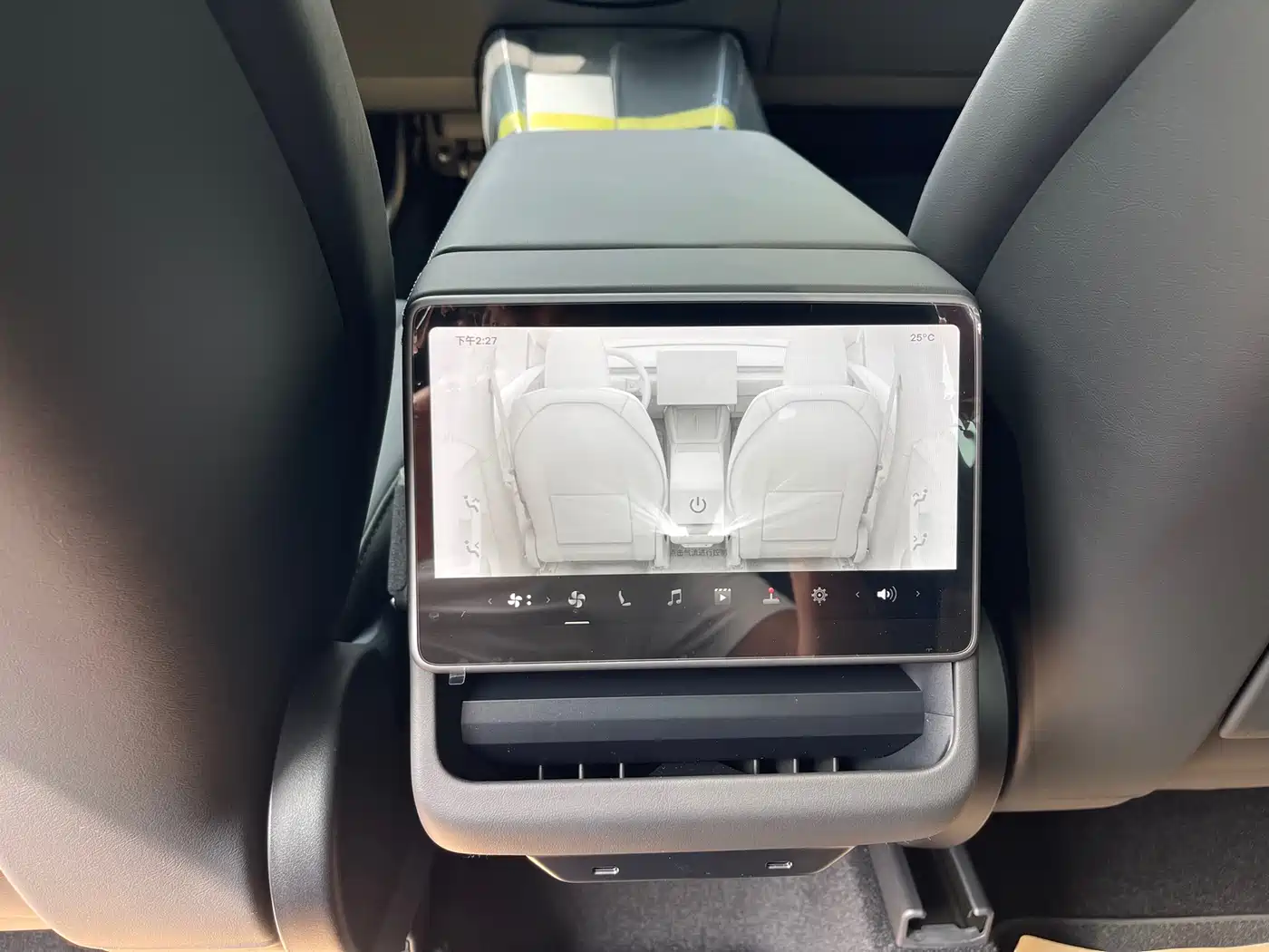 Tesla Model Y 2026 2026 Rear-Wheel Drive
