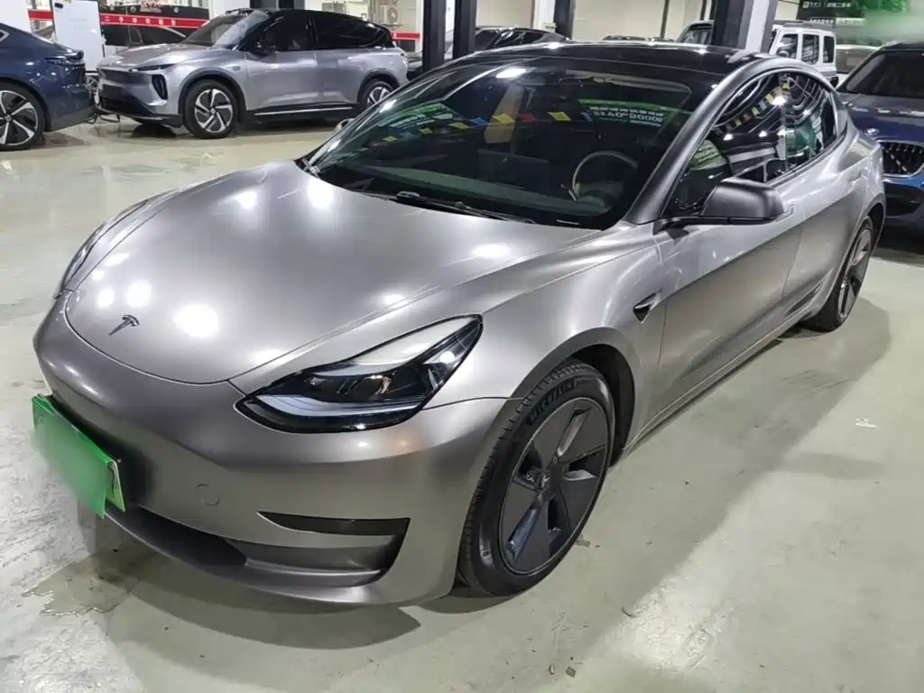 Tesla Model 3 2022