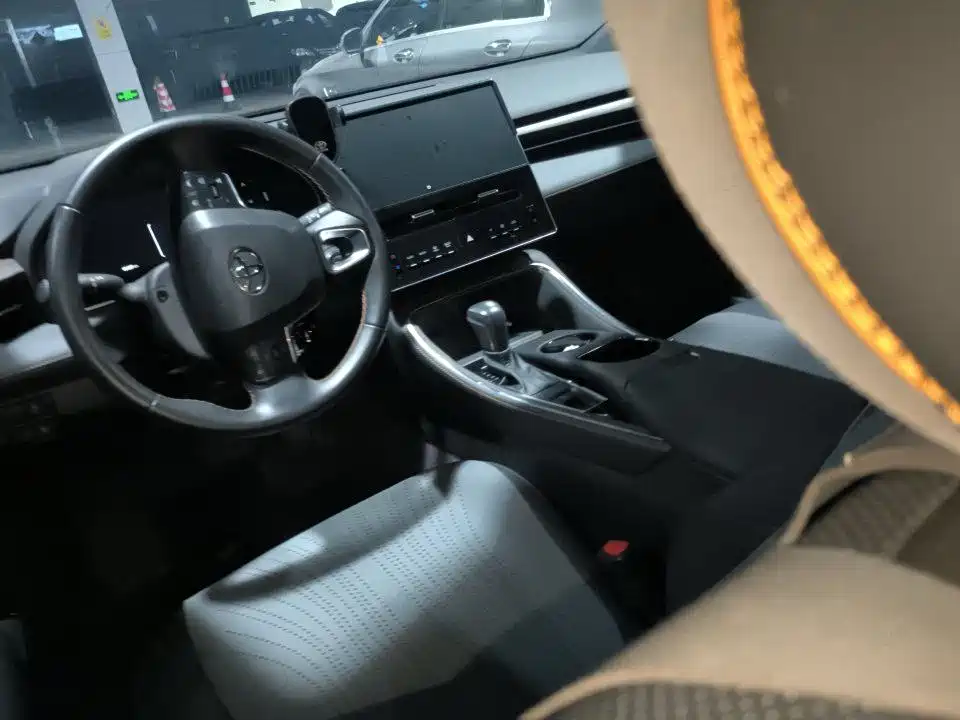 Toyota Avalon 2025 2024 Hybrid 2.0L Luxury Edition