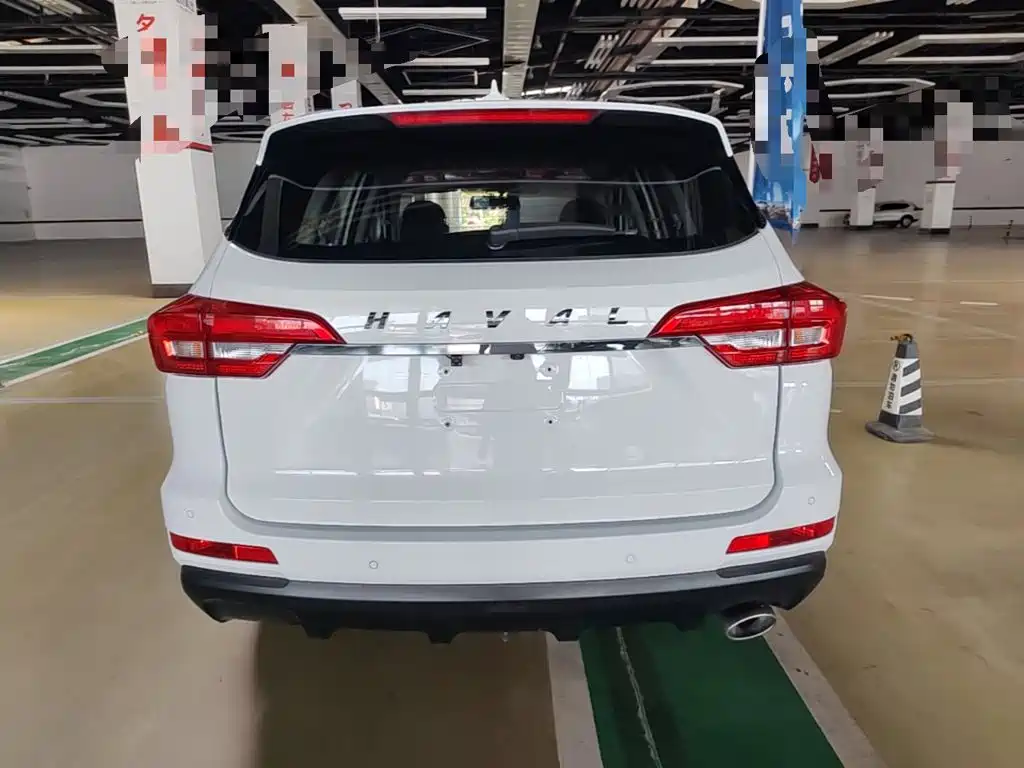 Фото 6 - Haval M6