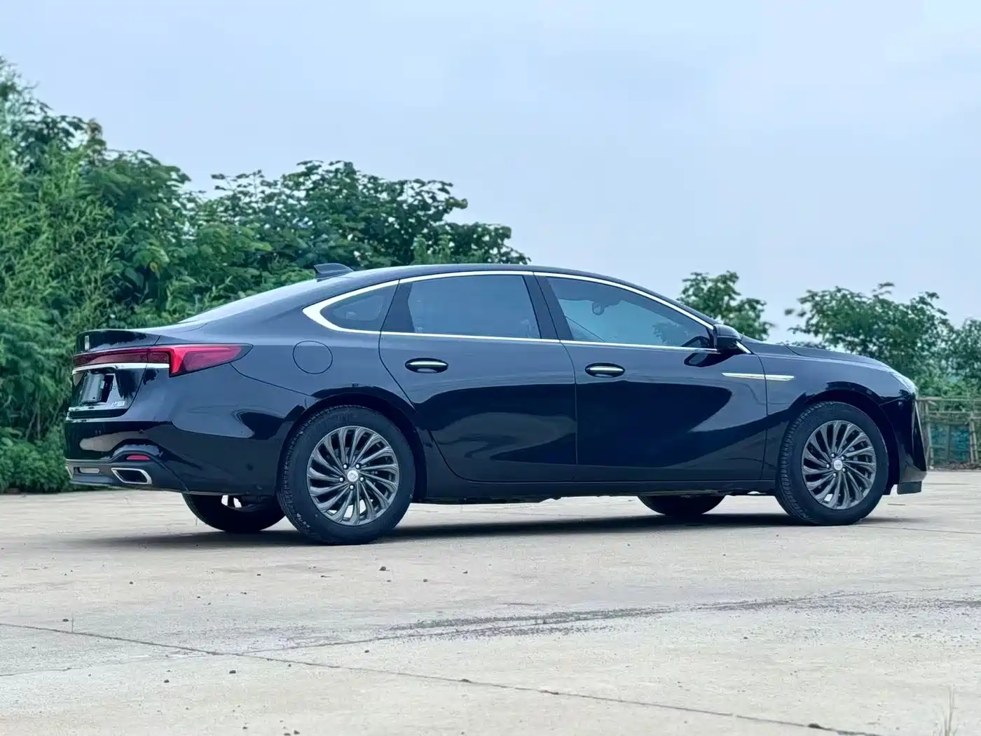 Buick LaCrosse 2025 2025 Model 28T Platinum Edition