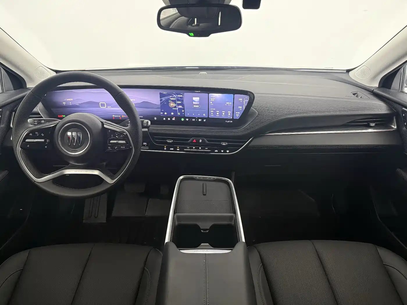 Buick LaCrosse 2025 Model 28T Platinum Edition фото 6