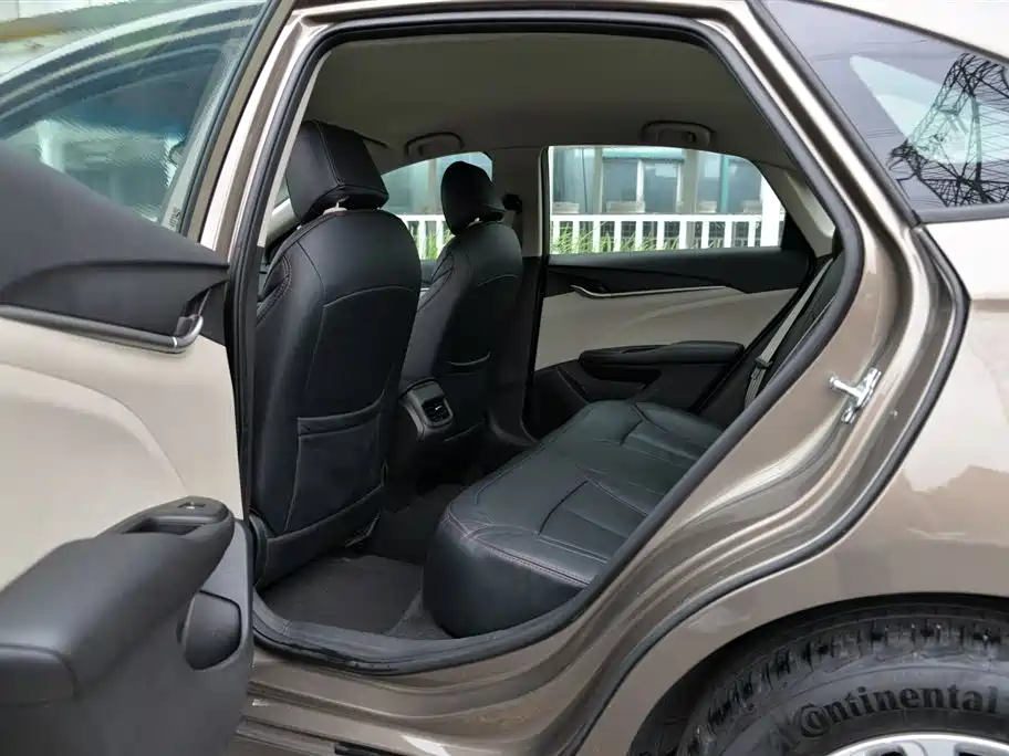Buick Excelle 2016 15N Automatic Progressive фото 5