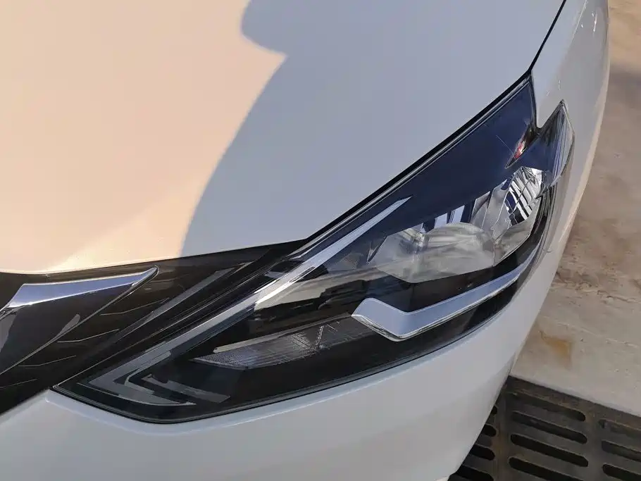 Nissan SYLPHY, миниатюра 5