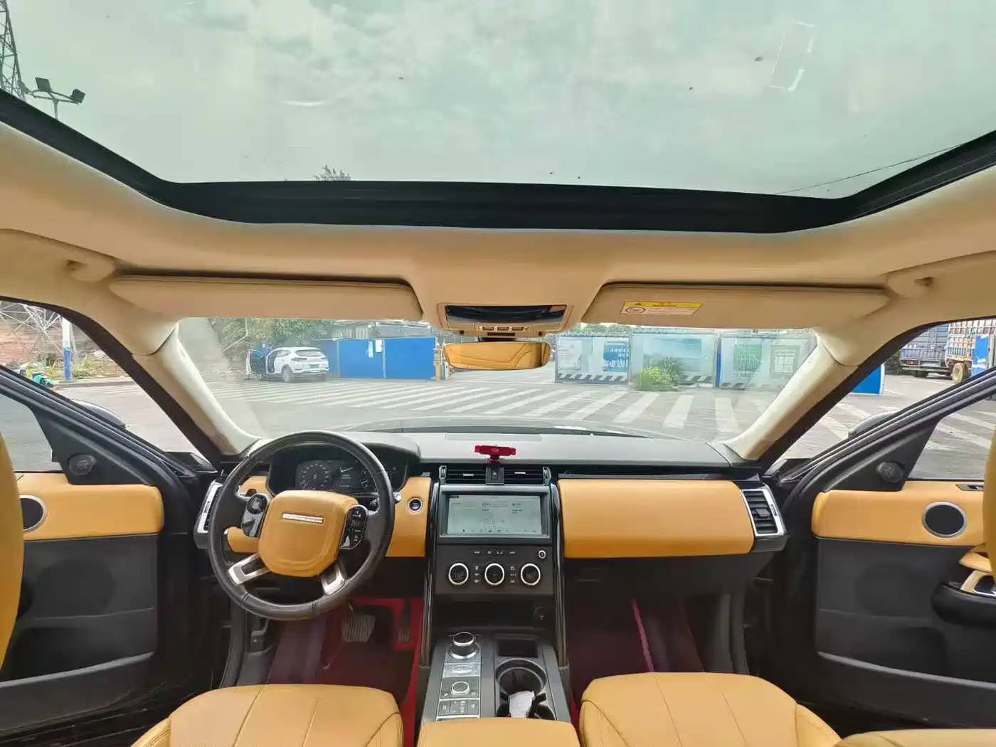 Land Rover Discovery 2020 3.0 SC V6 SE фото 9
