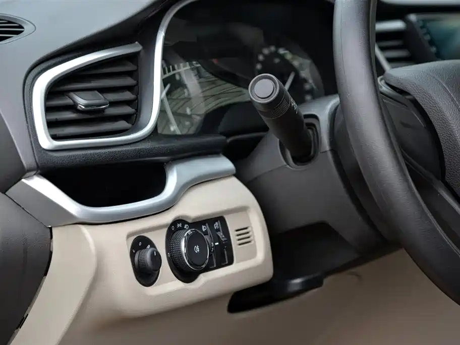 Buick Excelle 2016 15N Automatic Progressive фото 6