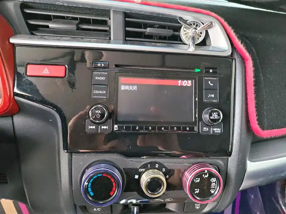 Photo 12 - Honda Fit