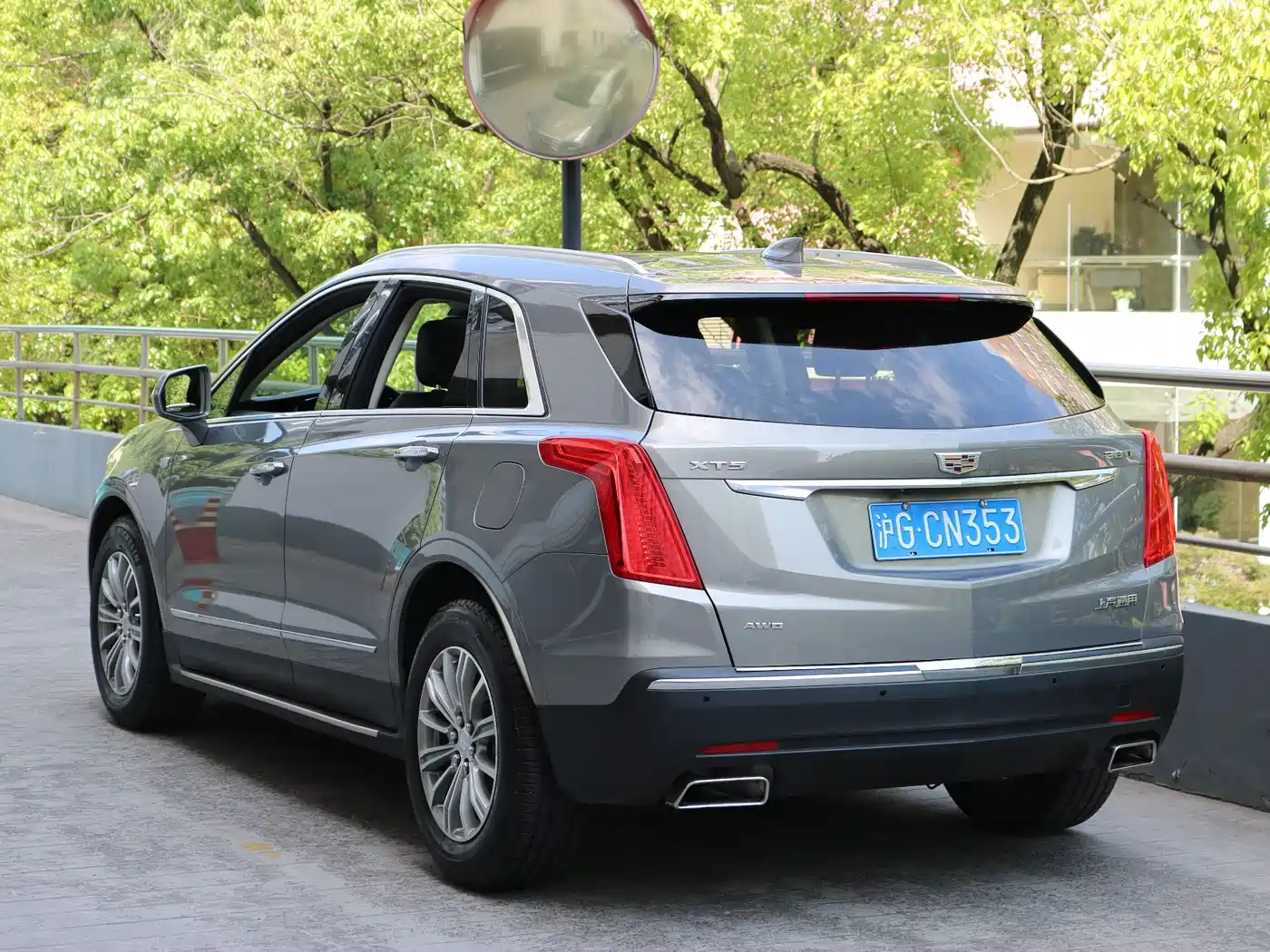 Cadillac XT5 2018 28T 4WD Luxury фото 3