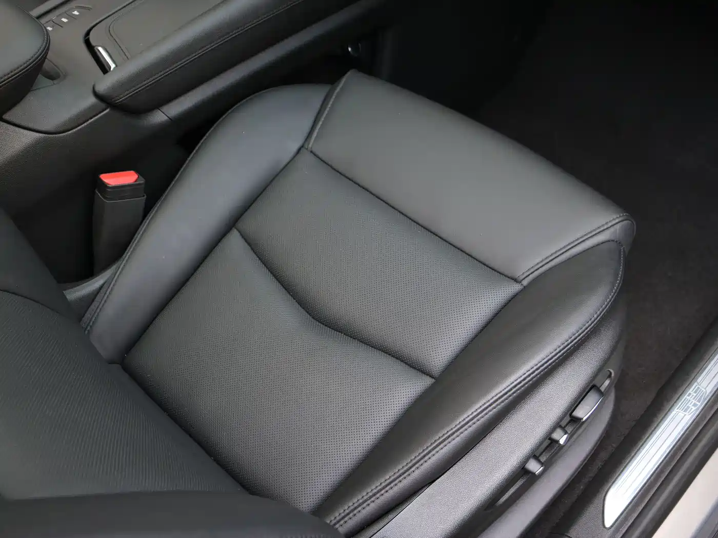 Cadillac XT5 2018 28T 4WD Luxury фото 18