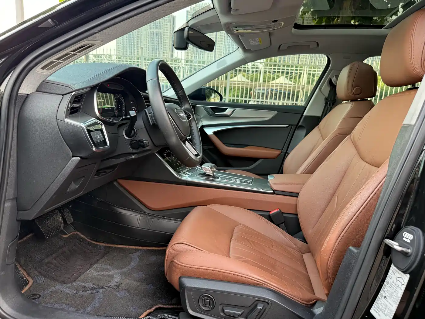 Audi A6L 2021 45 TFSI Exclusive Elegance фото 4