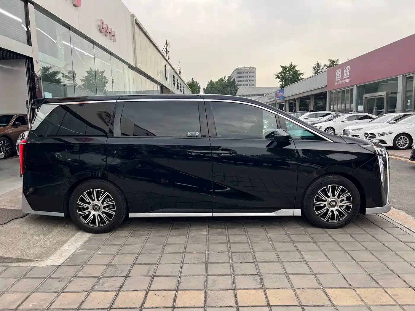 GAC Trumpchi Trumpchi M8 2023 Model Master Series 400T Flagship Edition фото 7