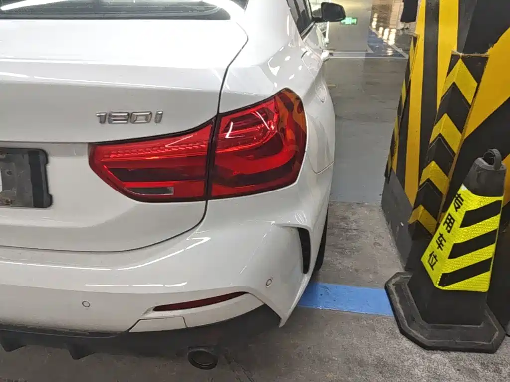 BMW 1 Series 2023 2022 120i M Sport Shadow Edition