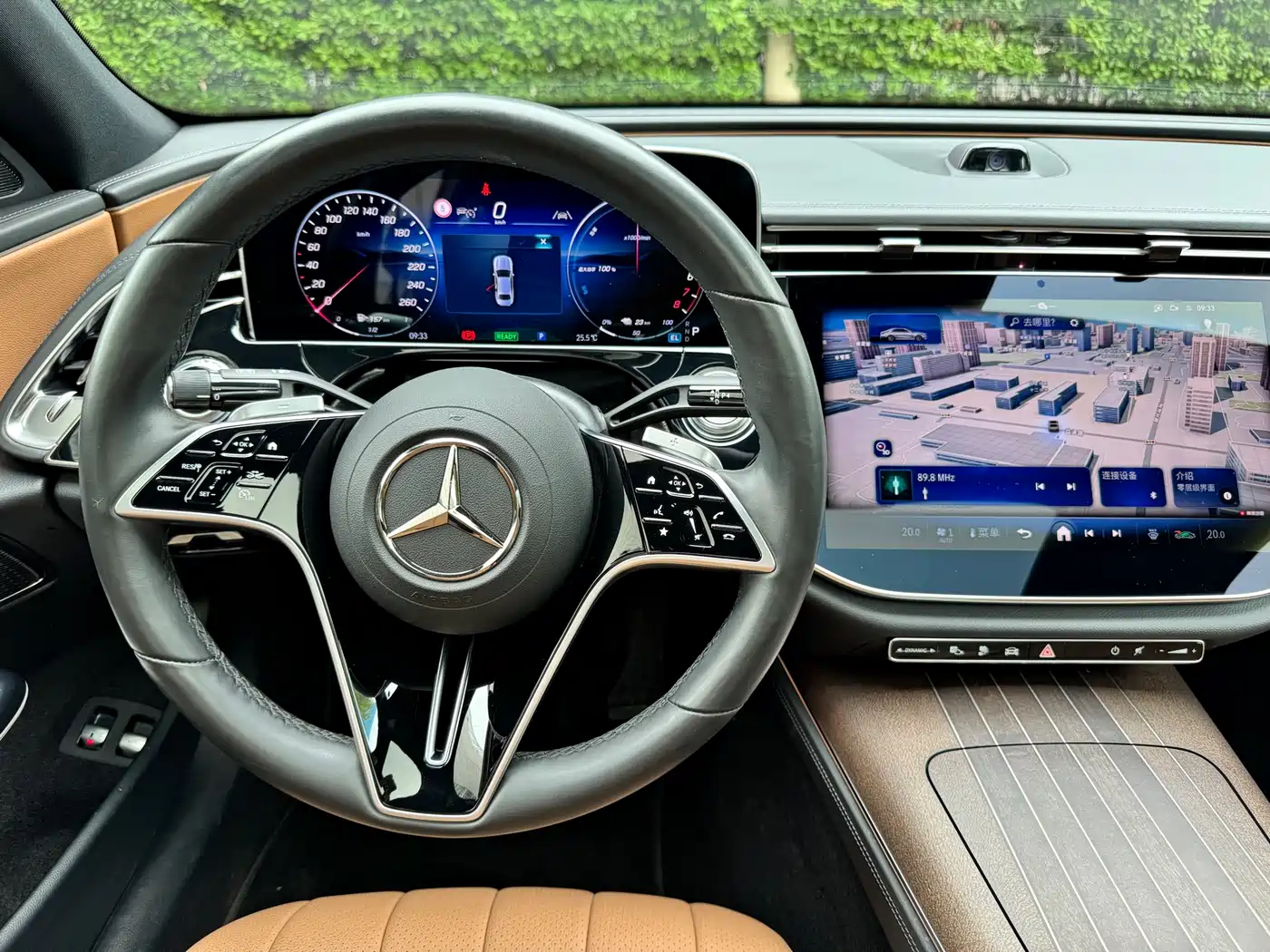 Mercedes-Benz E-Class New Energy 2024 E 350 e L Plug-in Hybrid Sedan фото 13