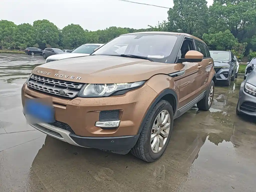 Photo 2 - Land Rover Range Rover Evoque