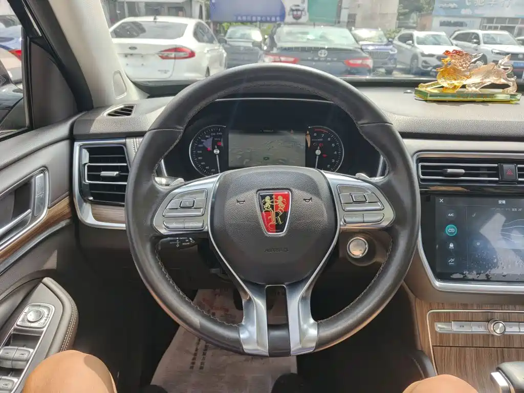 Roewe RX8 2020 2019 30T Intelligent Internet 2WD Flagship Edition