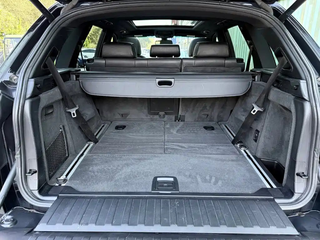 صورة 9 - BMW X5 (Import)