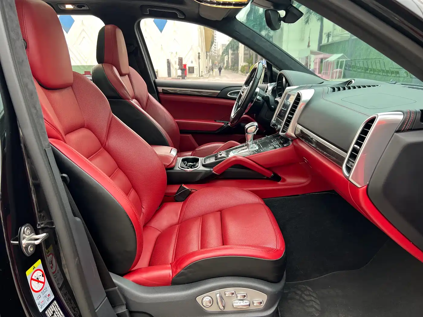 Porsche Cayenne 2015 Cayenne Turbo 4.8T фото 12