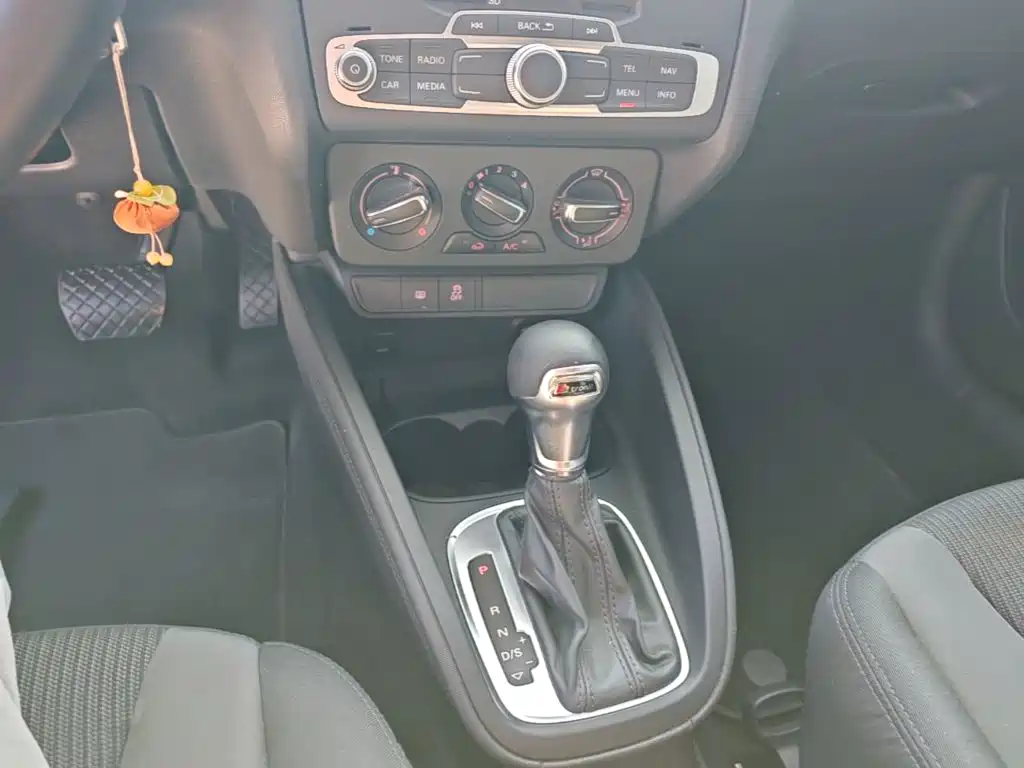 Фото 14 - Audi A1