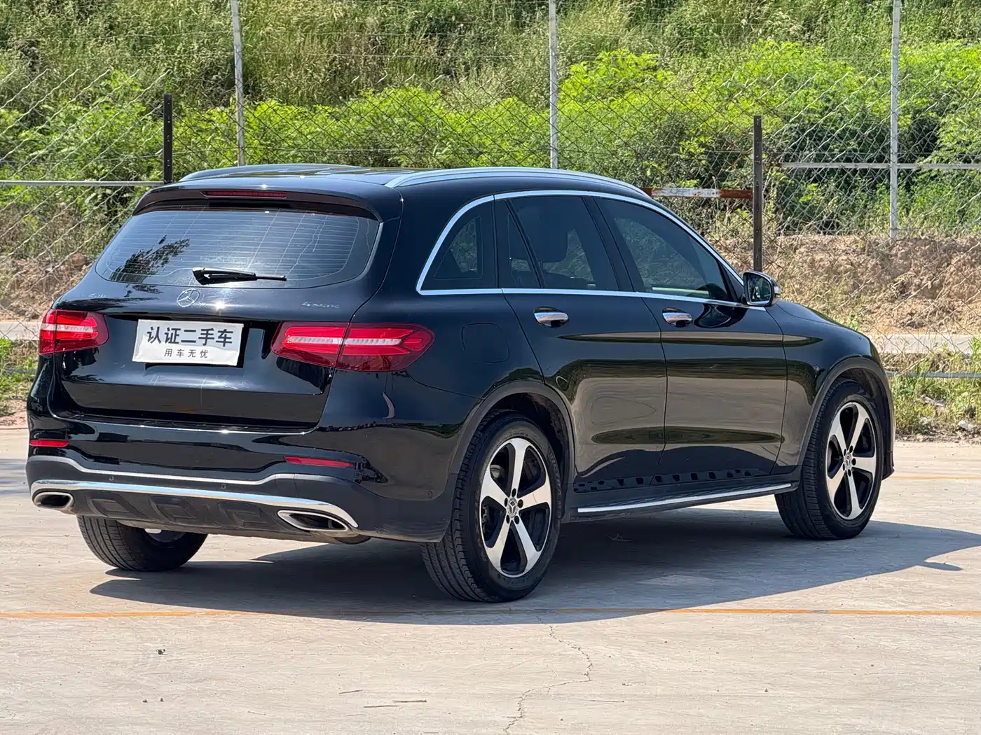Mercedes-Benz GLC 2018 GLC 260 4MATIC Luxury фото 14
