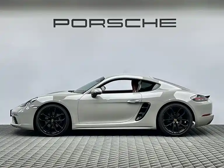 Porsche 718 2024 2023 Cayman Style Edition 2.0T