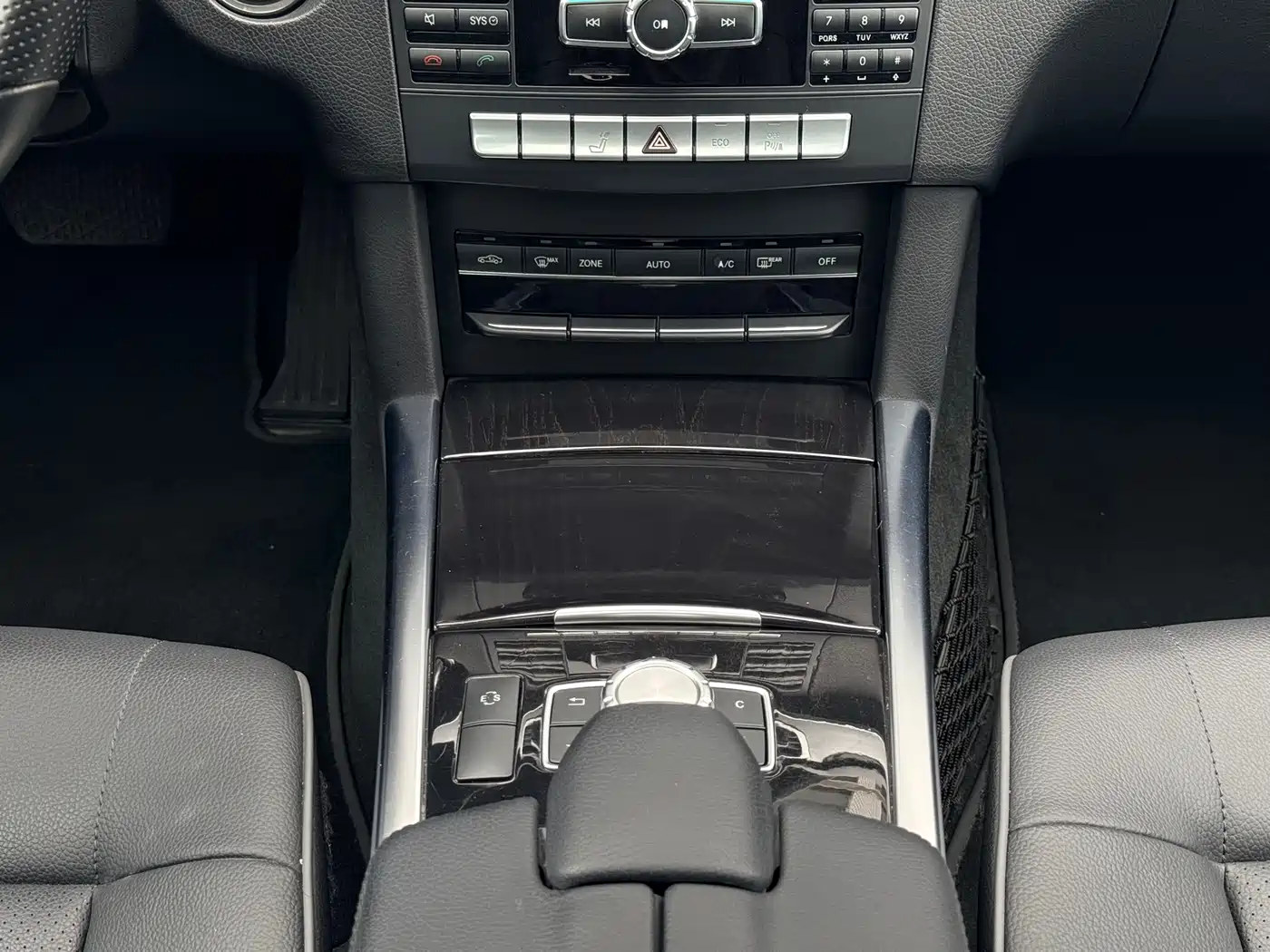Mercedes-Benz E-Class 2015 E 260 L Sport фото 24