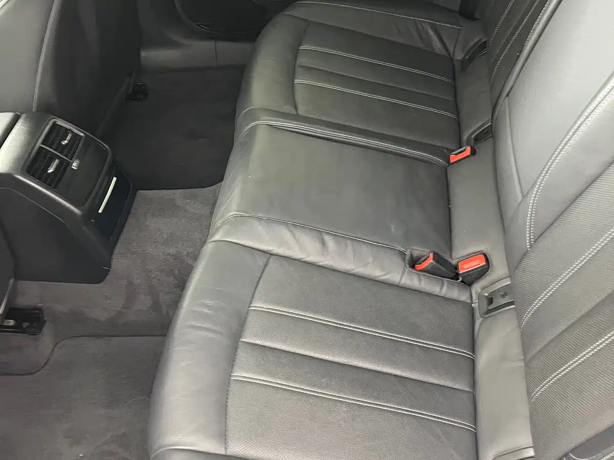 Audi A4L 2020 40 TFSI Fashion Dynamic Edition фото 21