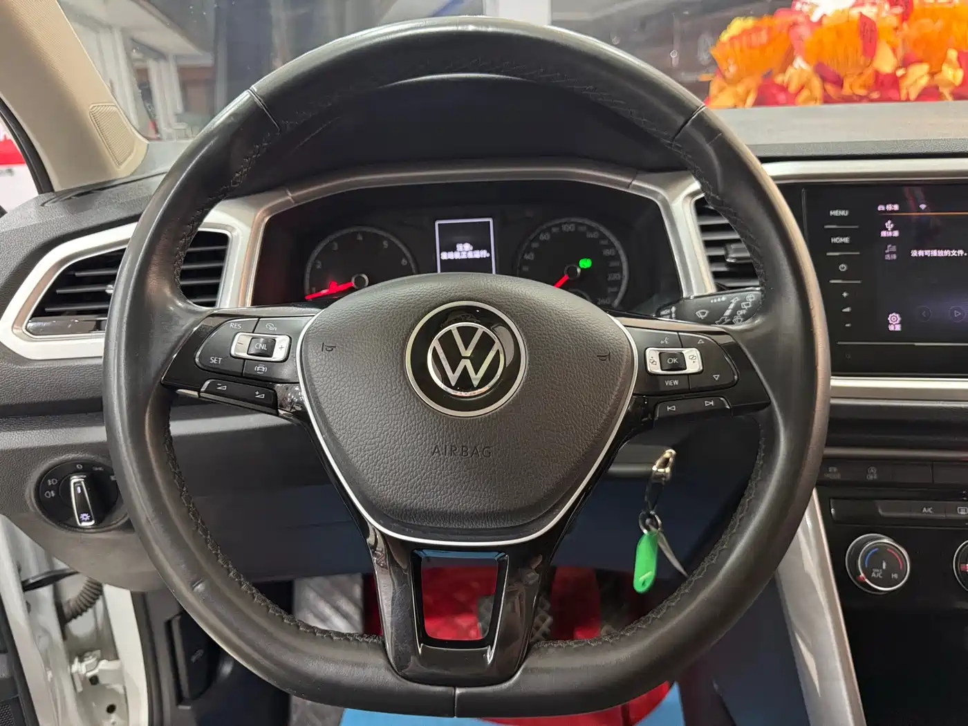 Volkswagen T-ROC 2022 280TSI DSG 2WD Comfort PLUS фото 10
