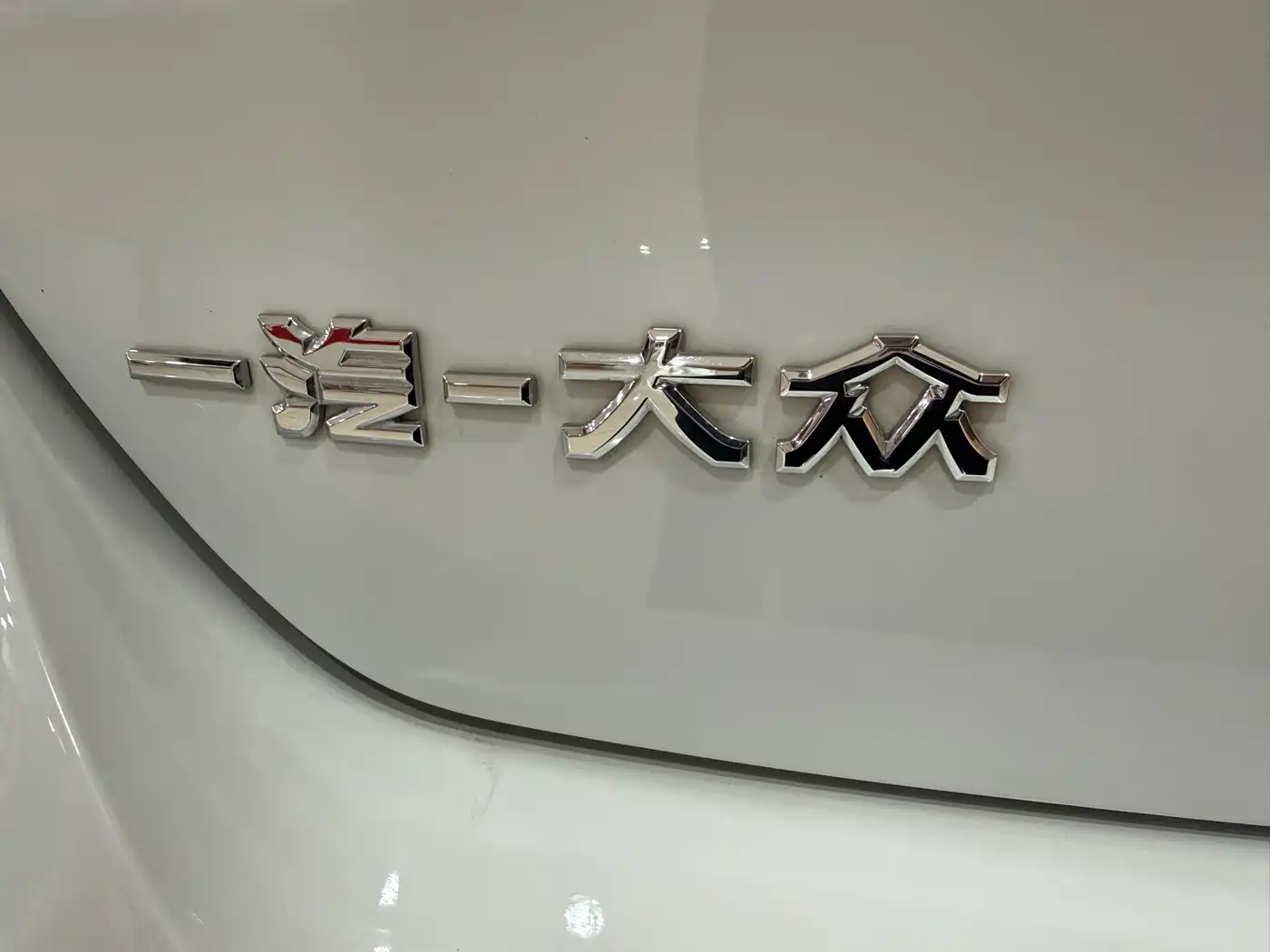 Volkswagen T-ROC 2022 280TSI DSG 2WD Comfort PLUS фото 19