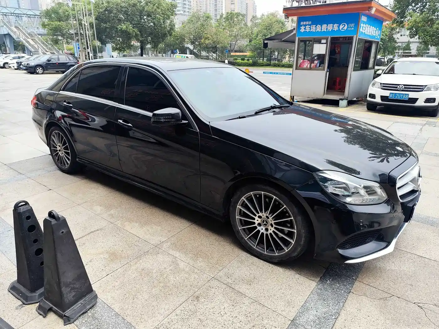 Mercedes-Benz E-Class 2015 E 260 L Sport фото 3