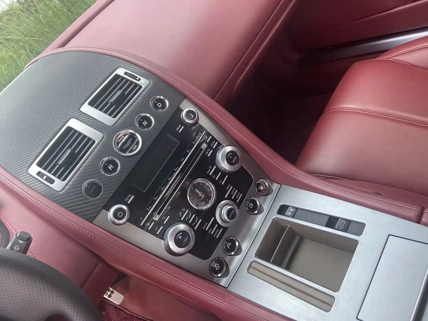 Aston Martin V8 Vantage 2014 2011 4.7L Sportshift Coupe