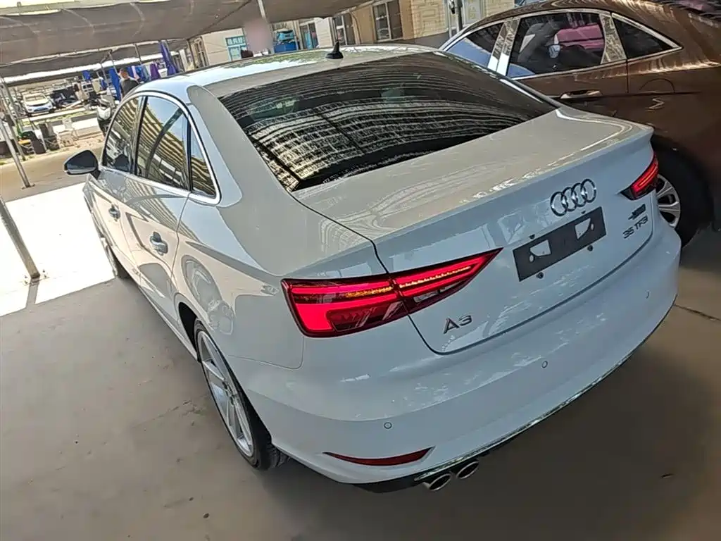 Audi A3 2019 Limousine 35 TFSI Style China V фото 5