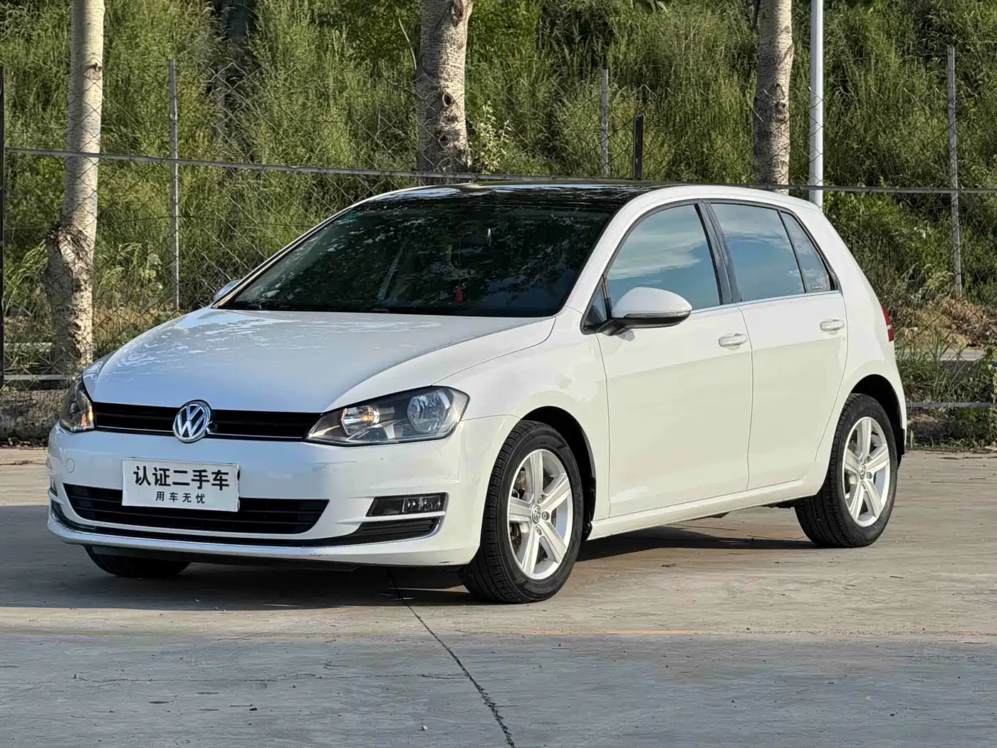 Volkswagen Golf 2014 1.4TSI Automatic Luxury