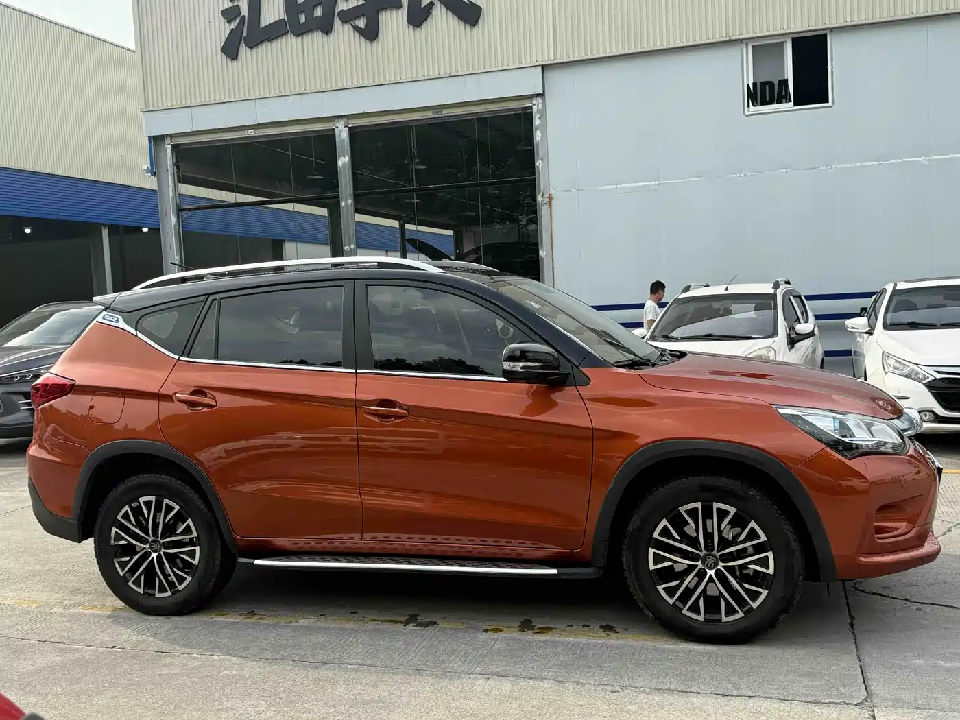BYD Song New Energy 2017 Song DM 1.5TID Full-time 4WD Premium фото 5