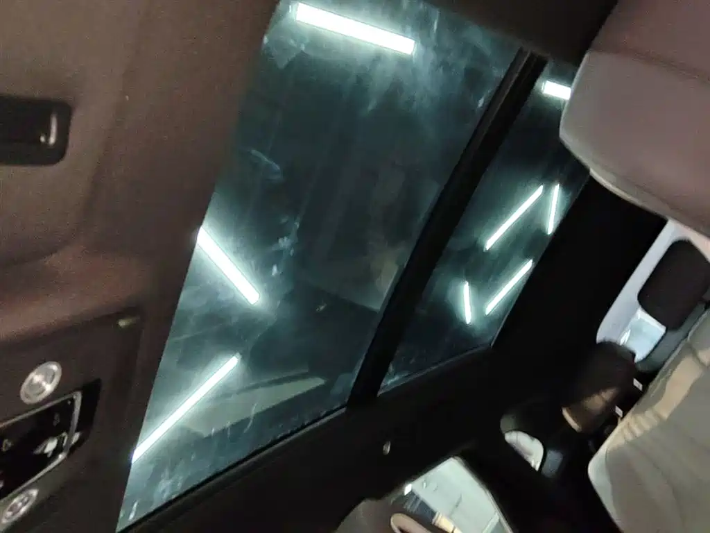 BYD Song PLUS PHEV 2025 DM-i 112KM Honor фото 18