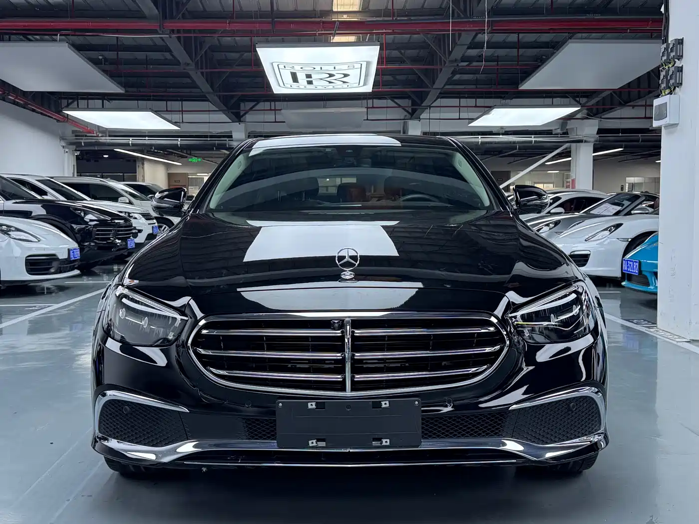 MERCEDES-BENZ E CLASS