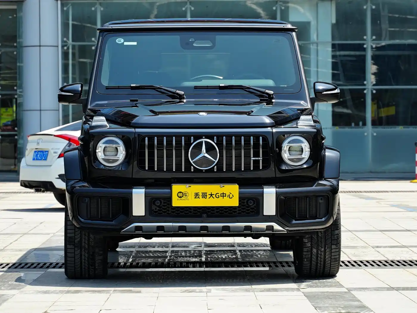 Mercedes-Benz G-Class AMG 2025 AMG G 63 фото 2