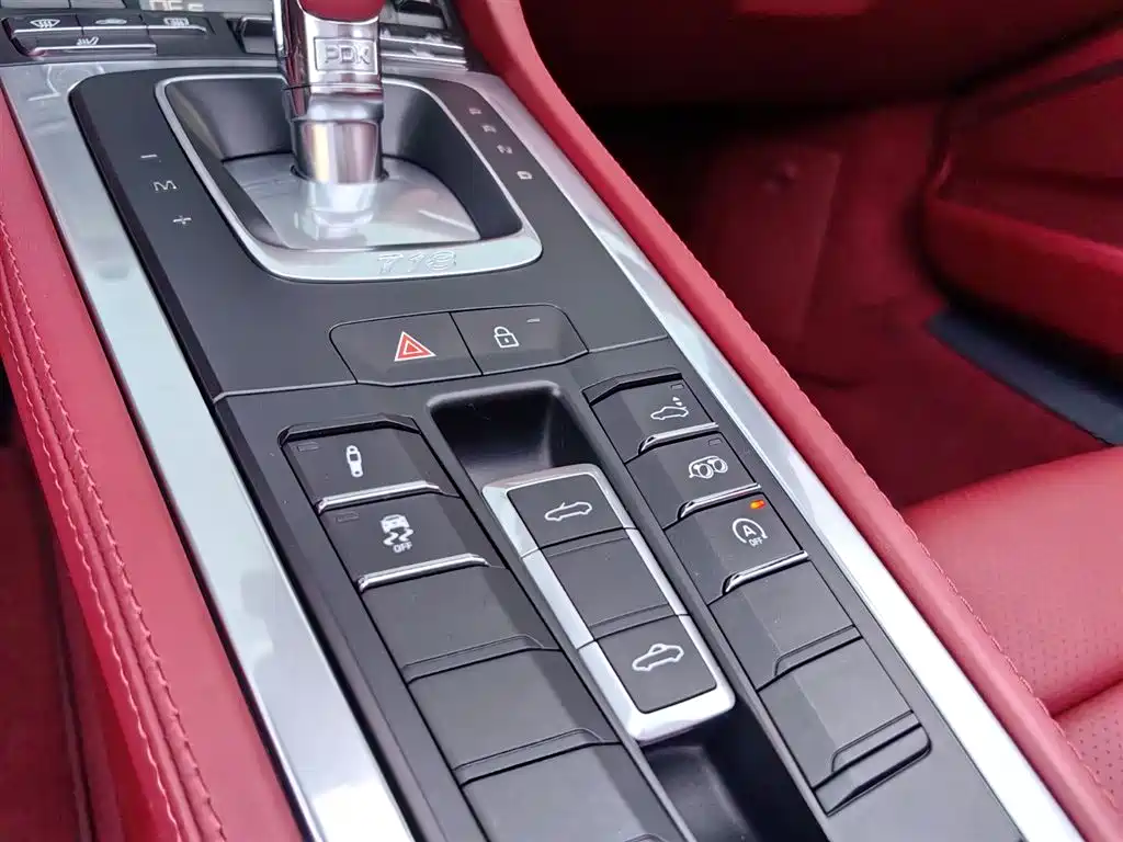 Porsche 718 2022 Boxster 2.0T фото 20