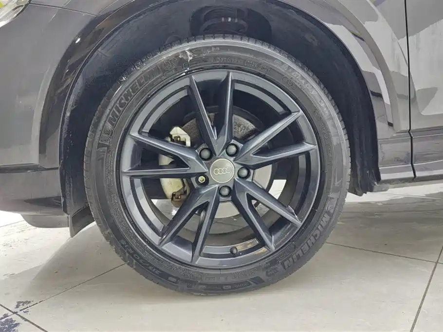 Audi Q2L 2018 35 TFSI Launch Exclusive Edition China VI фото 6