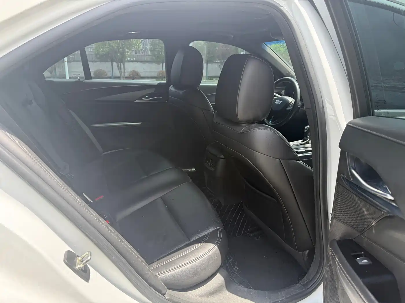 Cadillac CT4 2023 2022 28T Luxury Model