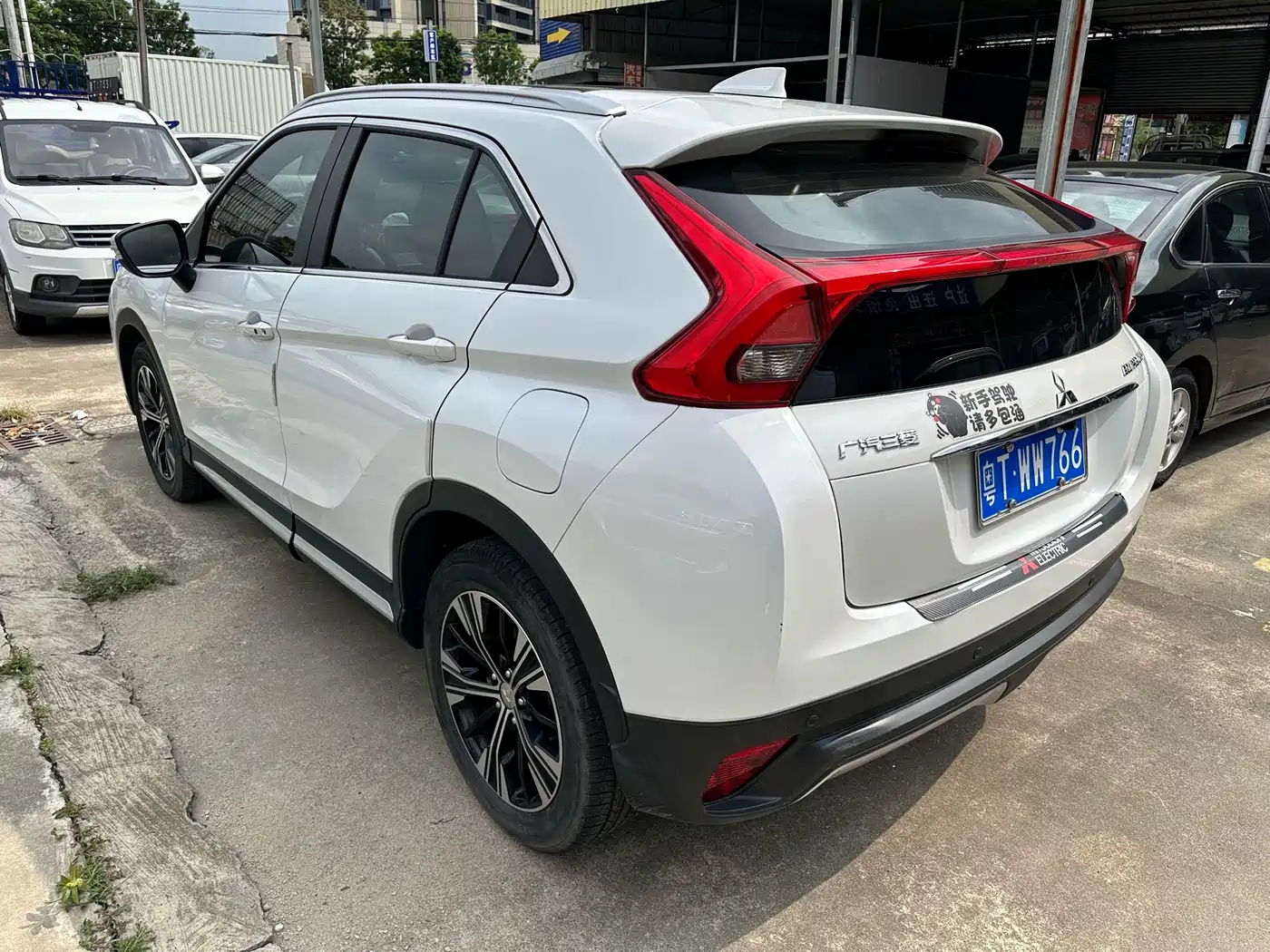 Mitsubishi Eclipse Cross 2021 1.5T CVT 2WD Dream Edition фото 9