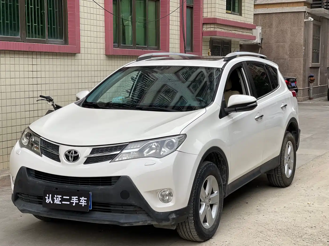 Toyota RAV4 Rongfang 2013 2.5L Auto 4WD Elite