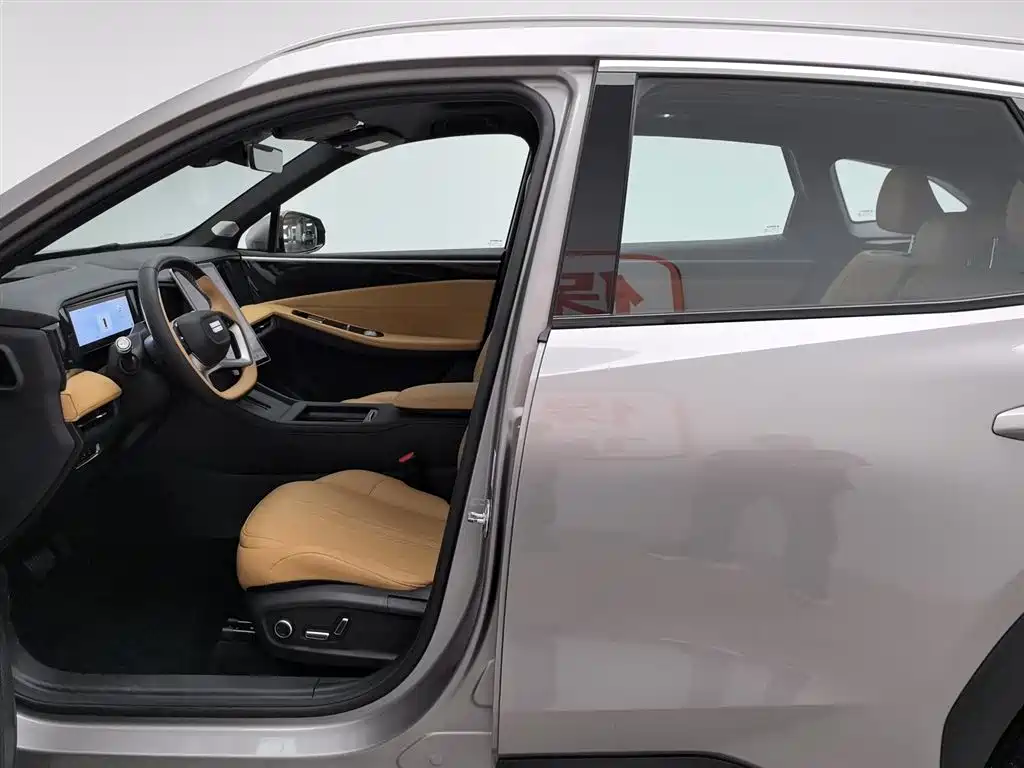 Geely Galaxy Galaxy L7 2023 1.5T 115km Starship фото 10